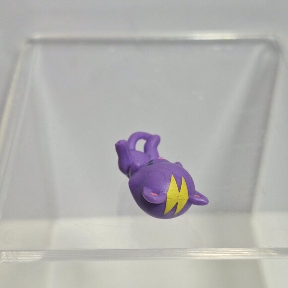 Twozies Season 1 Purple Raccoon Baby Figure 1.25" - Picture 12 of 13